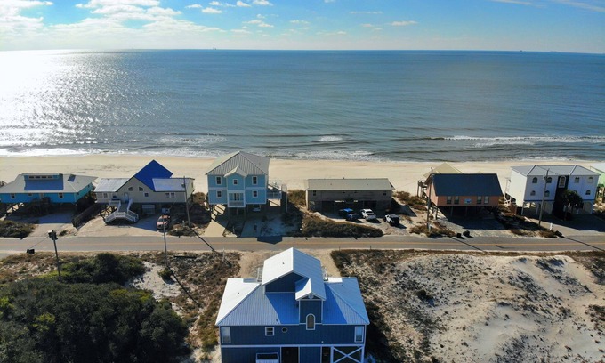 Surf Side Shores House | Massive Decking and Stunning Views