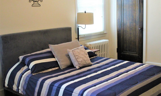 North Cleveland Park House | Master Bedroom-attached Private Bath in Pristine DC Location