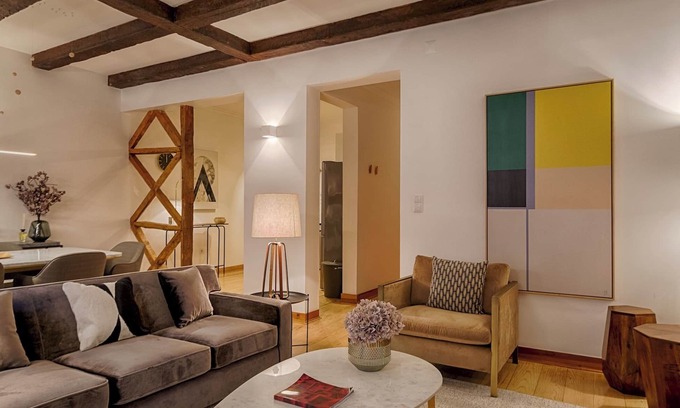 Encarnacao Apartment | Master Historical Gem in Chiado