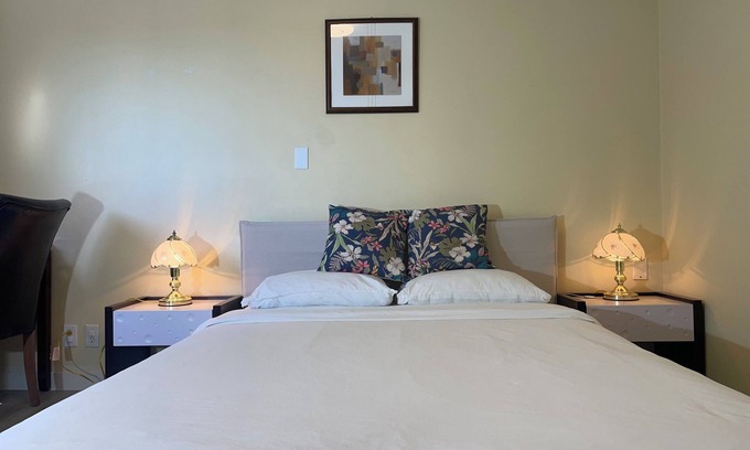 Richmond House | Master room with Private washroom