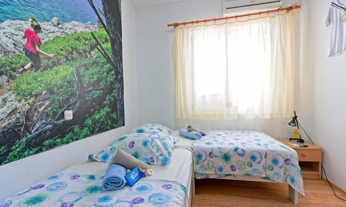 Pomena Apartment | Matana Pomena - S3 Budget Twin Room