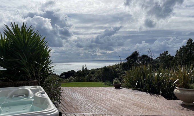 Raglan Apartment | Matangi Apartment - Apartment w/Private Spa Pool and Sea Views