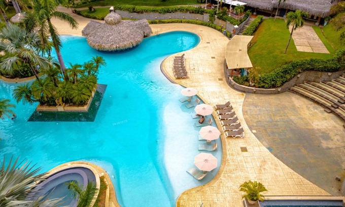 Tamarindo Apartment | Matapalo 102-Luxury 2 Br Poolside Condo At Tamarindo
