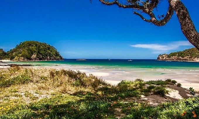 Matapouri House | Matapouri Dunes - Matapouri Holiday Home