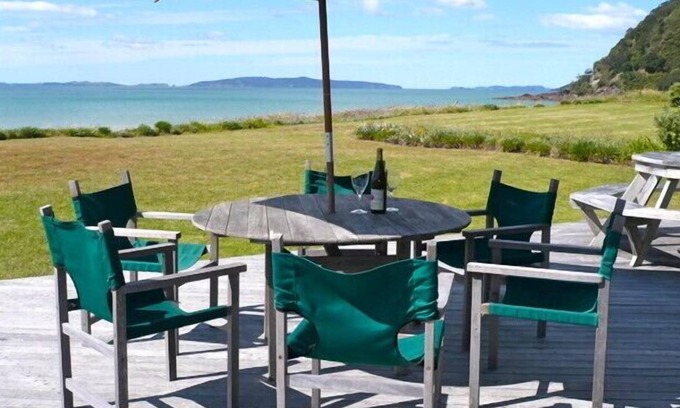Matarangi Cottage | Matarangi Ocean Views - Matarangi Holiday Home
