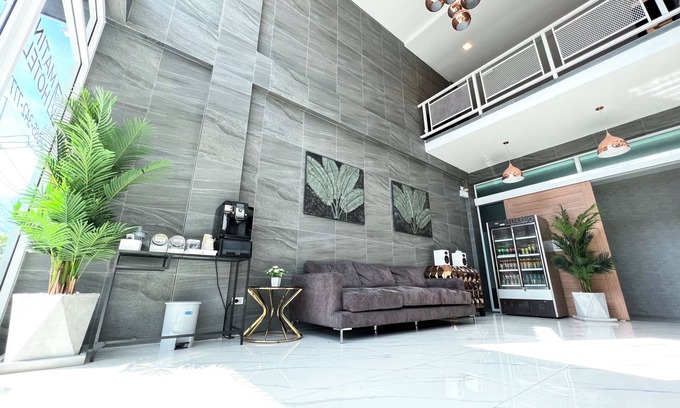 Rangsit Hotel | Matini Premium Hotel