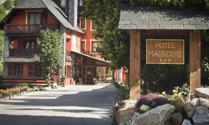 Pujo Hotel | Mauberme Mountain Boutique Hotel