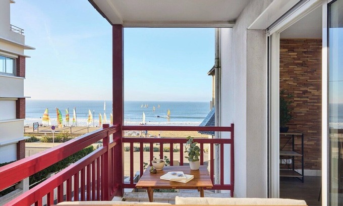 La Baule-Escoublac Apartment | Mazy Plage - Sea view - Quiet one-way street