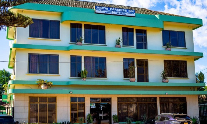 Rungwe Hotel | MBEYA PARADISE INN