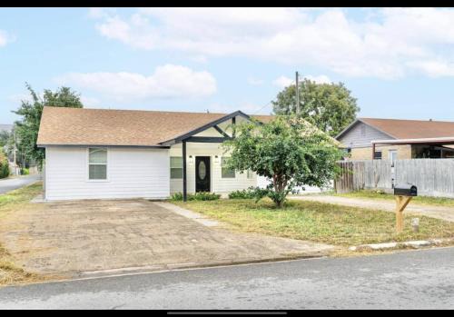 McAllen House | McAllen Home Pecan Bicentennial
