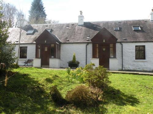 Saint Catherines House | McHugh and Loudon Cottages