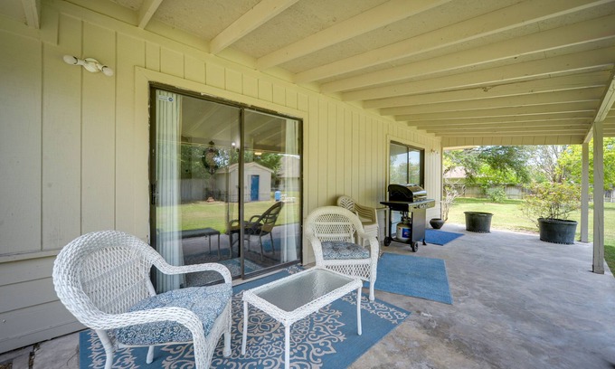 McQueeney Cottage | Mcqueeney Home w/Grill ~ 10 Mi to New Braunfels