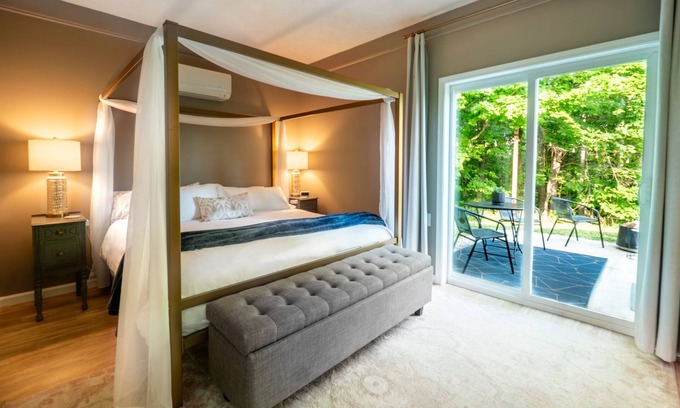 Logan Cottage | Meadow Rise Cottage at Hocking Hills