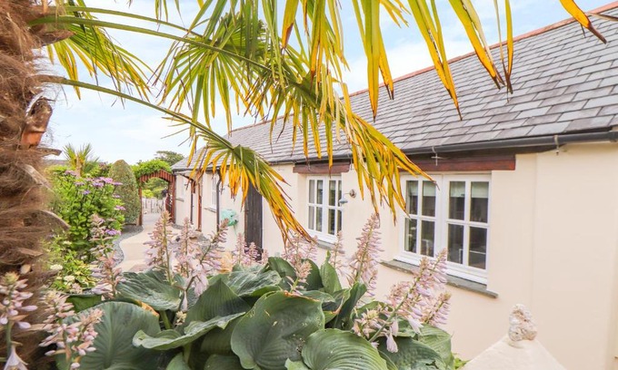 Trelash House | Meadowview Cottage
