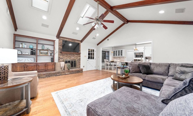 Uniontown House | Meandering Way Getaway