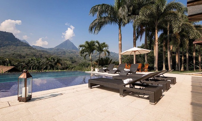 Betania Villa | Med001 - Exceptional luxury villa near Medellin