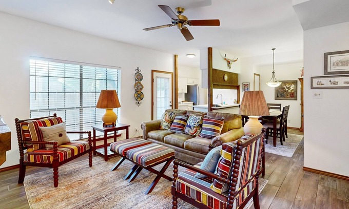 Medical Center District Condo | Medical Center Condo for Students and families - 30 day min rental