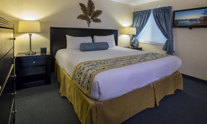 Rocky Point Condo | Medical Travel 2BR w/Bay View, King & Queen