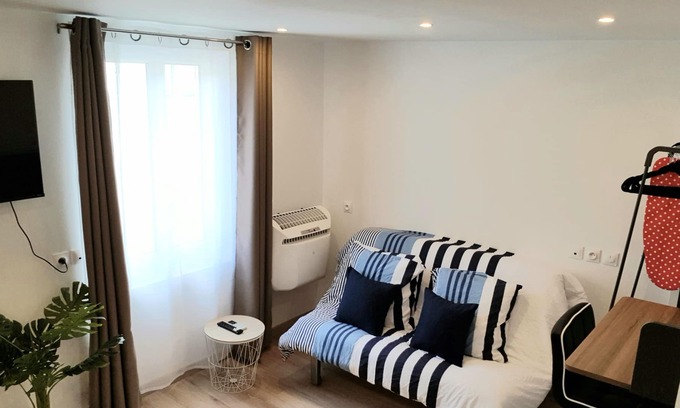 Centre Ville Apartment | "medio" Studio Climatisé en Hyper-centre de Niort