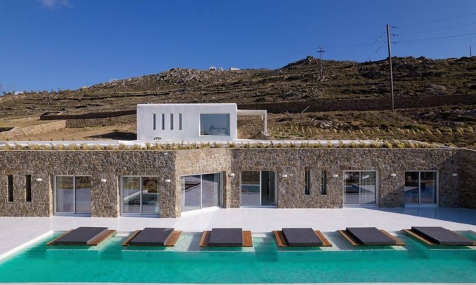 Ftelia Villa | Mega Mansion I - Six Bedroom Villa, Sleeps 13 - Walking distance from the beach