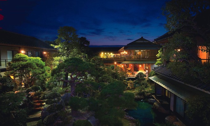 Kofu House | Meiseki No Yado Kagetsu