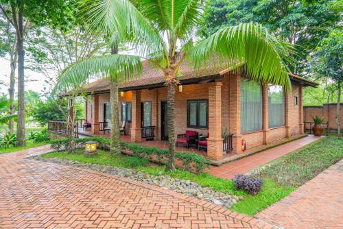 Long Thanh Resort | Mekong Long Thanh Resort & Reststop