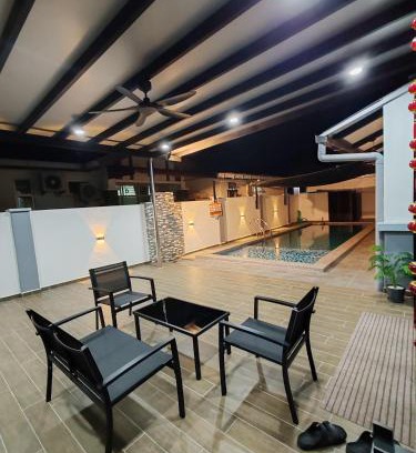 Durian Tunggal Villa | Melaka privatepool bungalow BBQWIFI krubong
