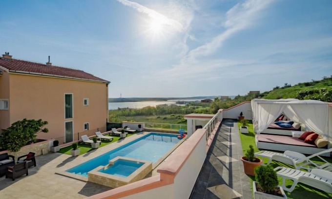 Dinjiska Apartment | Melandura by Interhome