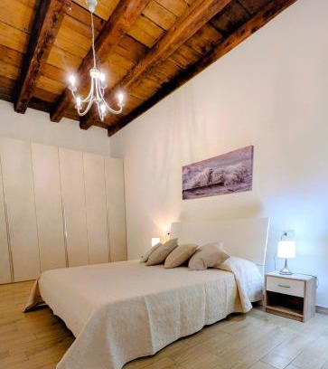 Iglesias Historic Centre Apartment | Meli4Retreat Beach, Mountain & History
