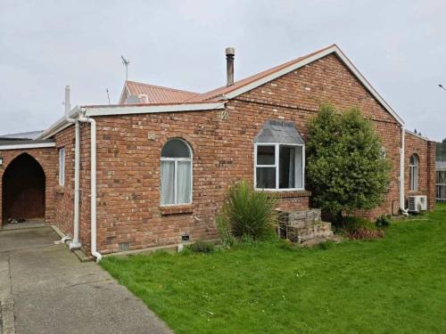 Invercargill House | Melinda's Queens park room