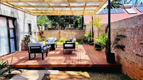 Bulawayo Apartment | Mellow 2 bedroomed cottage - 2083