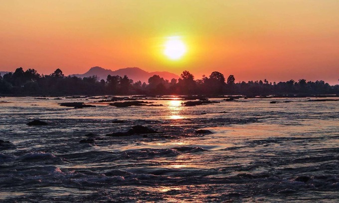 Champasak Province House | Melsweldon Laos Hotel