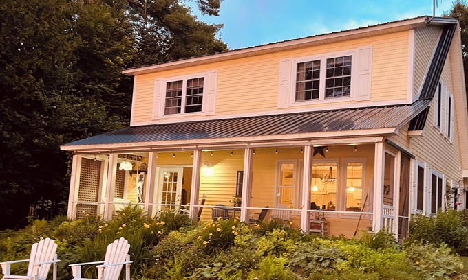 Glover House | Memory Maker, the perfect place to unwind and relax, to make wonderful memories!
