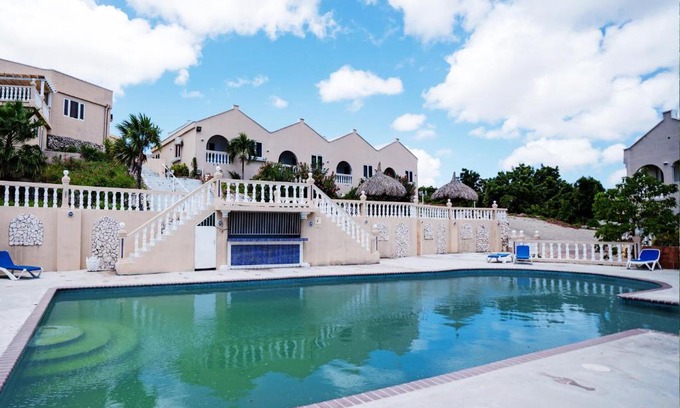 Santa Rosa Apartment | Merakii Beach Resort - Suite 4