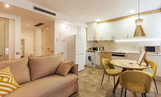 el Mercadal Apartment | Mercadal 2 - Holiday Apartment Rental in Girona | Bravissimo