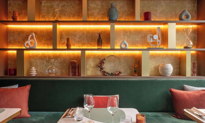 Miroir - Batignolles Hotel | Mercure Le Mans Batignolles