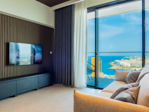 Paceville Apartment | Mercury Towers 2502 Suite