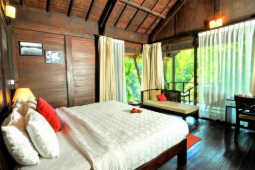 Somvarpet Resort | Meriyanda Nature Lodge - Coorg