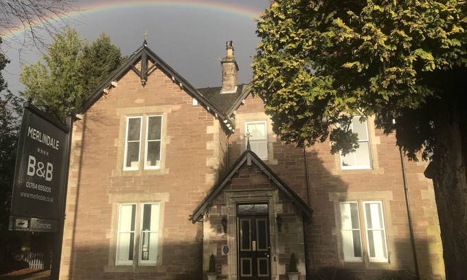 Crieff Bed & Breakfast | Merlindale
