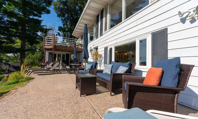 Lake Wissota House | Mermaid Bay Getaway on Lake Wissota