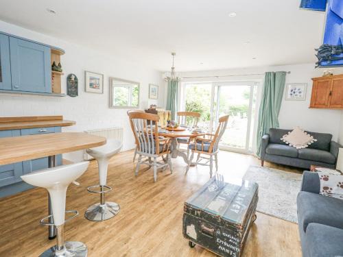 Isle of Portland House | Mermaid Cottage