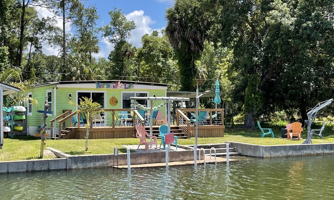 Weeki Wachee Gardens House | Mermaid Life, Sleeps 6 W/Gulf Access