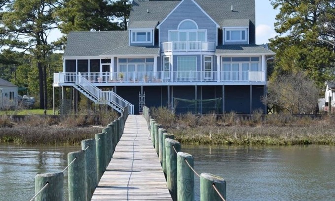 Piney Island House | Mermaid Manor-Water Lovers Paradise