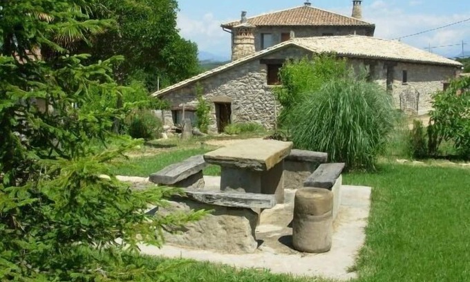 Samitier Cottage | Mesón de Samitier apartments for 4 people