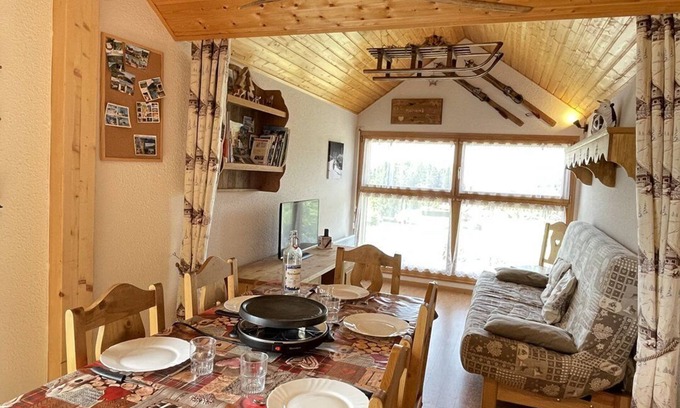 Metabief Apartment | METABIEF - NEIGHBORHOOD BEAUSOLEIL - les Sorbiers - Apartment 6 people