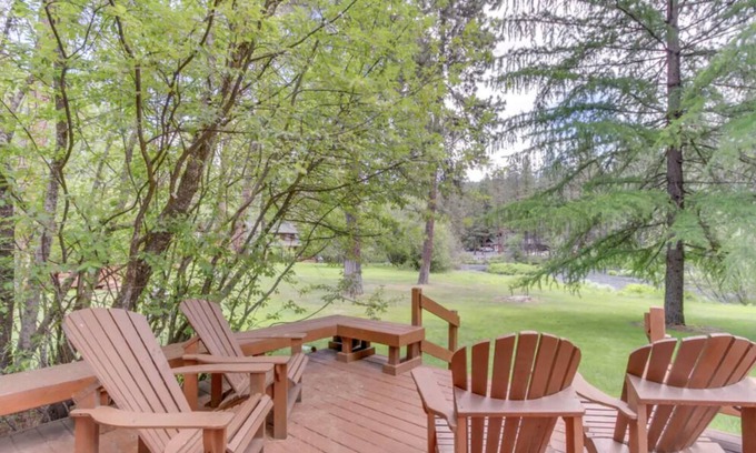 Camp Sherman Cabin | Metolius River Resort Cabin 10 - Luxurious cabin on the Metolius River w/