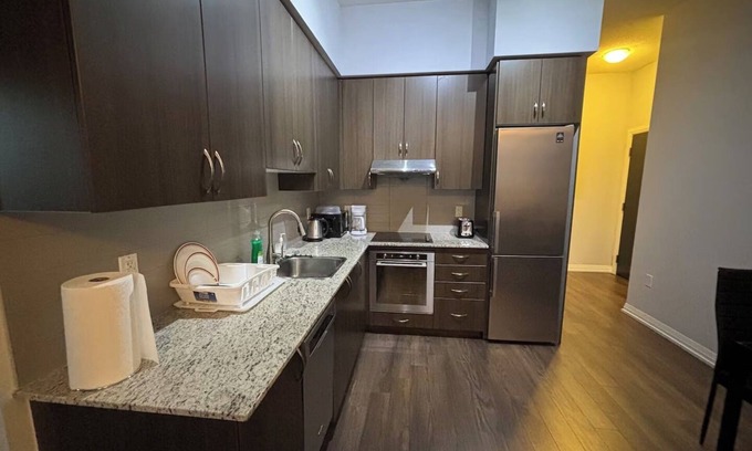 Henry Farm Apartment | Metro 2BR Retreat