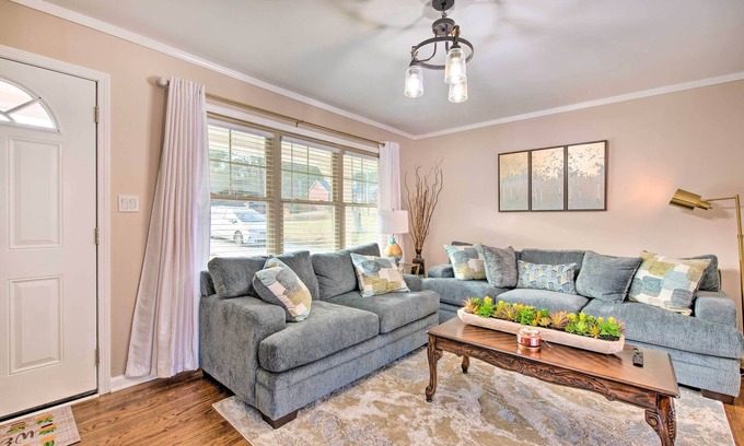 Hiram House | Metro Atlanta Vacation Home Rental w/Deck