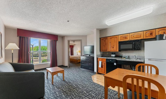 Central Scottsdale Apartment | Metro Scottsdale Apartments 1 bd