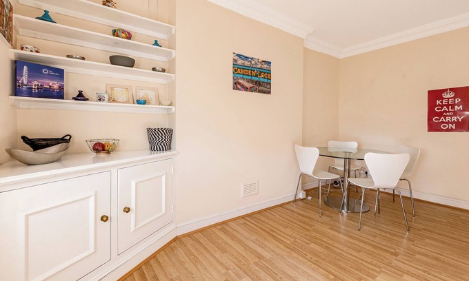 Primrose Hill Apartment | Metropolitan 1BR flat, 5 minutes Chalk Farm tube